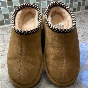 Cozy Tan Suede Slippers